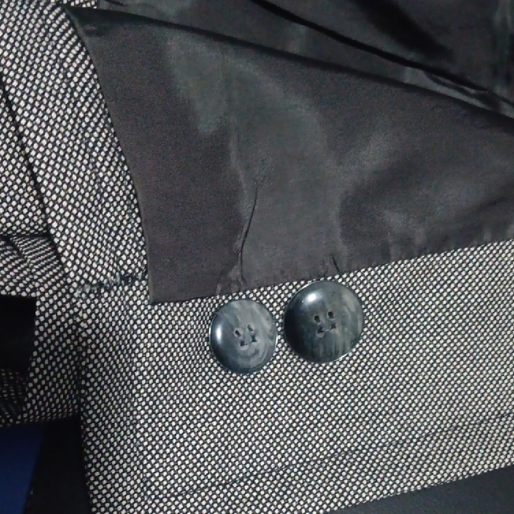 Yves Saint Laurent Gray Blazer - Picture 13 of 13